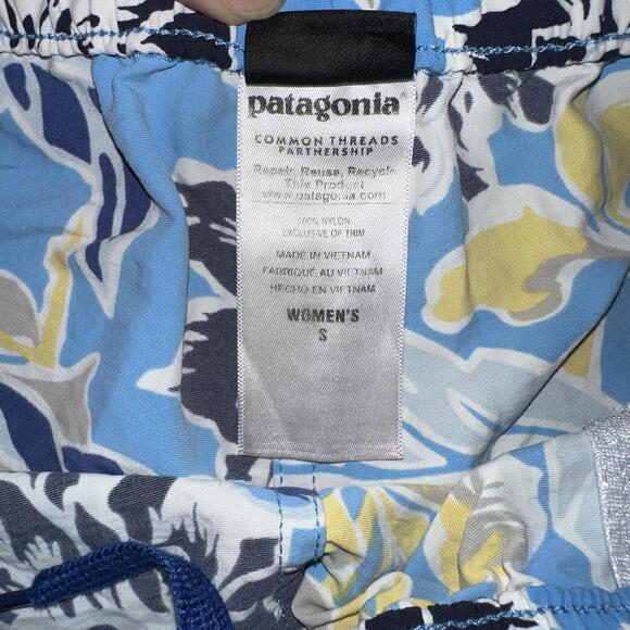 PATAGONIA Barely Baggies Womens Small Water Shorts in Manoa Skipper Blue - Picture 7 of 8